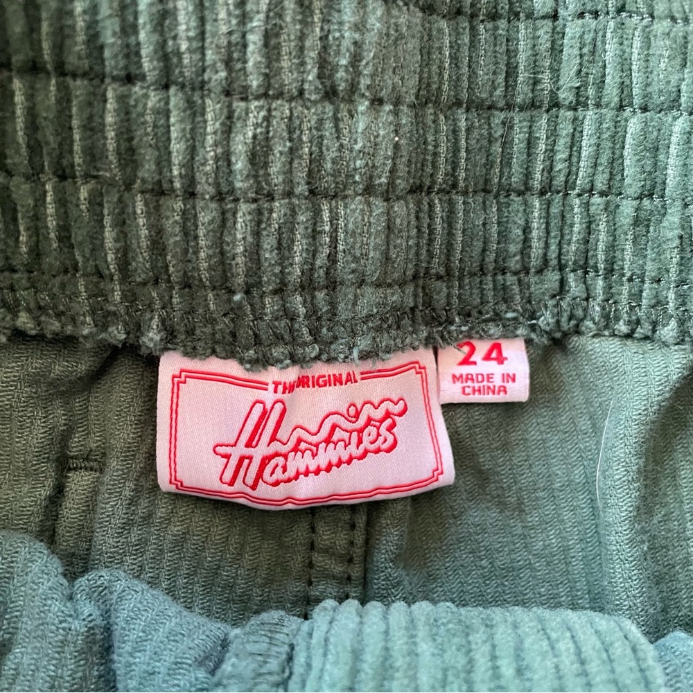 Hammies Green Corduroy Shorts Women’s High Waisted Elastic Waist Pockets 24 - Picture 9 of 12